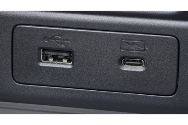 新型軽乗用EVのホンダN-ONE e:がついに発売。航続距離は軽EVトップの295kmを実現
