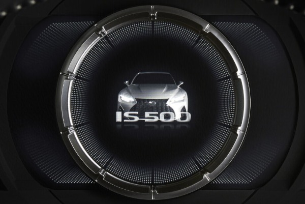レクサスISの高性能モデル、日本で500台限定で抽選販売を発表