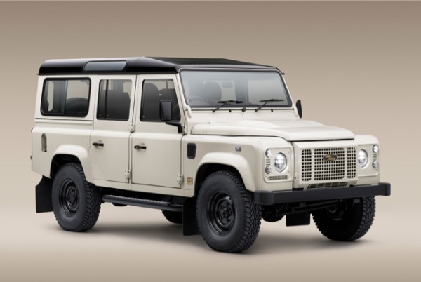 クラシックディフェンダーの日本限定モデル「クラシックディフェンダー・ワークスV8 ムロマチエディション」が登場