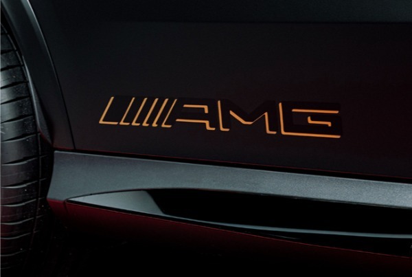 メルセデス・ベンツGLCクラスの高性能モデル「メルセデスAMG GLC 53 4MATIC＋」が日本上陸。導入記念限定モデルとして「Edition Dark Performance」も設定