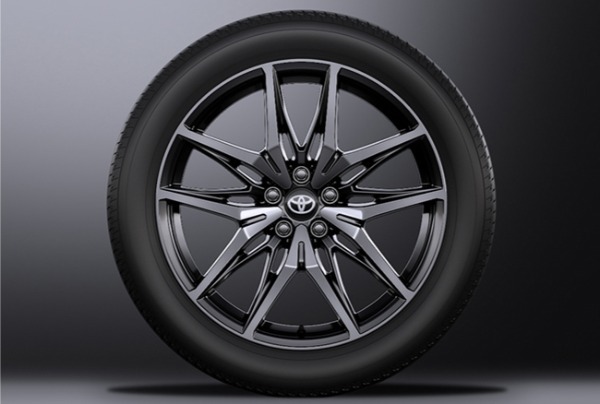 第6世代の新型トヨタRAV4のPHEVモデルが発売。GR SPORTグレードも設定