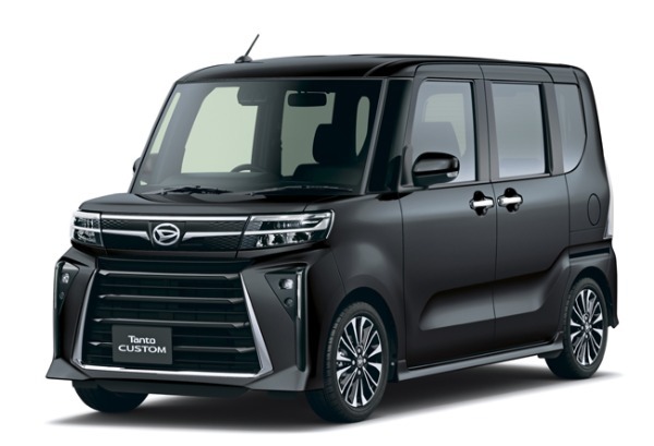 アルファロメオの新型コンパクトSUV「ジュニア」が待望の日本デビュー