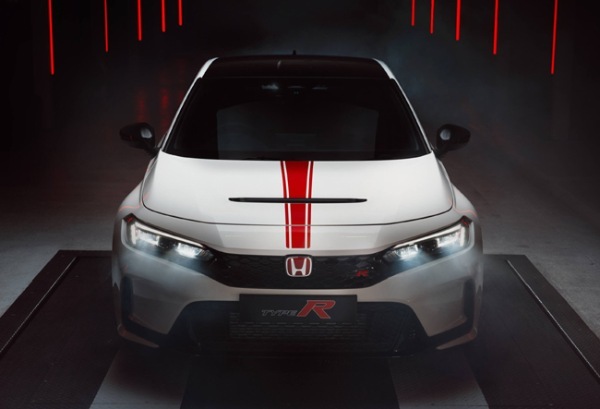 欧州市場でのファイナルを飾るホンダ・シビック・タイプRの特別限定モデルが登場
