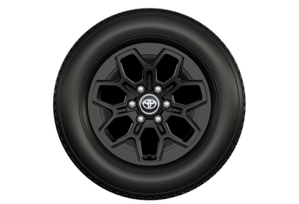 約10年ぶりに全面改良した新型トヨタ・ハイラックスが日本で発売