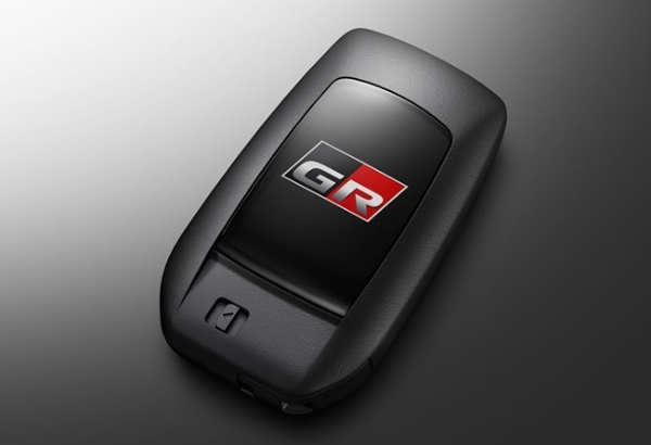 トヨタ・カローラのSUVシリーズのカローラ・クロスに「GR SPORT」グレードが登場