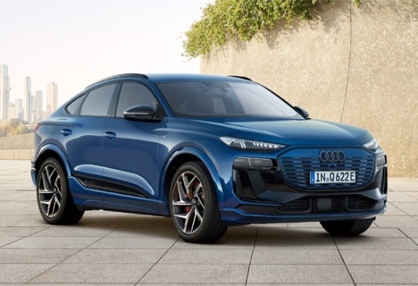 アウディの新型プレミアムミッドサイズ電動SUVクーペ「Q6スポーツバックe-tron」シリーズが日本上陸