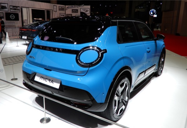 ジャパンモビリティショー2025において日産の新世代フラッグシップモデル3台が揃い踏み