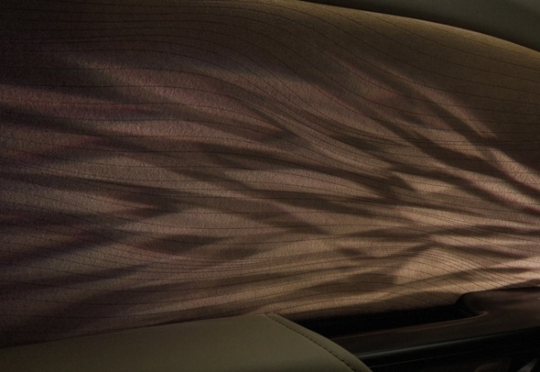 バッテリーEVのレクサスRZが大幅改良。運転する楽しさを追求した“F SPORT”を新設定