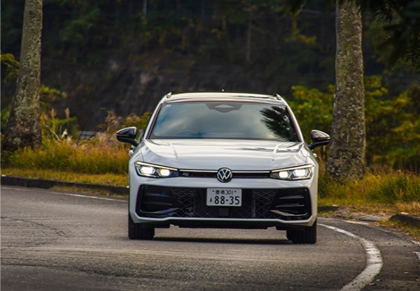 【最新ディーゼル試乗】VWパサートTDIは先進機能でクリーンエアを実現。走りも洗練されている