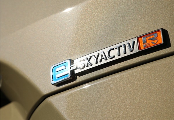 【ニッポンのSUV】日本の至宝、ロータリーを発電用に使用。マツダMX-30 Rotary-EVを世界で最もユニークな電動車と考えるワケ