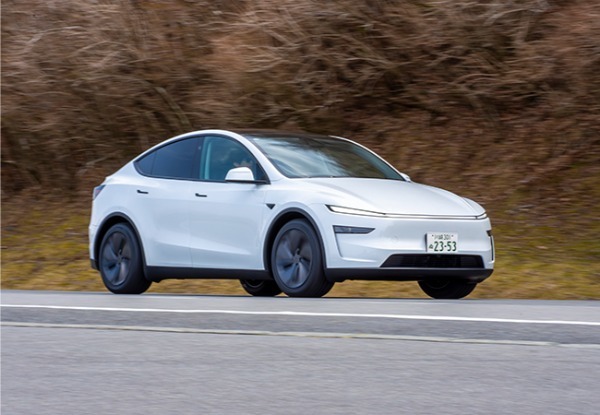 【気になるクルマ_2025】モータースポーツ由来のT-Hybridで進化した「ポルシェ911カレラGTS」を筆頭に「テスラ・モデルY」「メルセデスAMG E53ハイブリッド」をズバリ評価