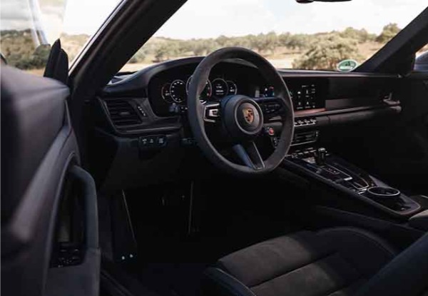【ポルシェの実力】911カレラGTSの「t-hybrid」はモータースポーツ由来のハイパワー志向。システム出力541ps、トップスピードは312km/hに達する!