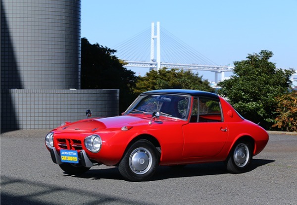 【20世紀名車ギャラリー】時代を先取りした高効率２シーター、1965年式トヨタスポーツ800の肖像