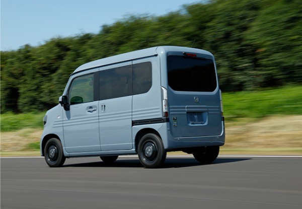 【最新モデル試乗】夢広がるBEV。広く／静かで／力強い！　ホンダN-VAN e：の電気のあるモータリング世界