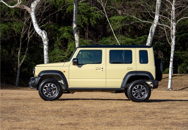 【ニッポンのSUV】スズキは悲鳴! ユーザー殺到のジムニーノマド。なぜそれほど注目を集めるのか、ズバリ考察