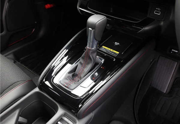 【最新モデル試乗】都会派のスポーティSUV登場！ ホンダ・ヴェゼルRSの際立つパフォーマンス世界