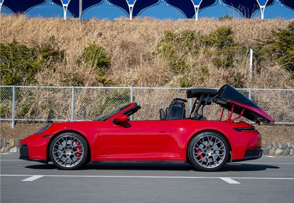 【気になる輸入車 ワイガヤ試乗】「ポルシェ911タルガ４ GTS」はスタイリッシュな全部乗せ。911の凄さが全身で味わえる