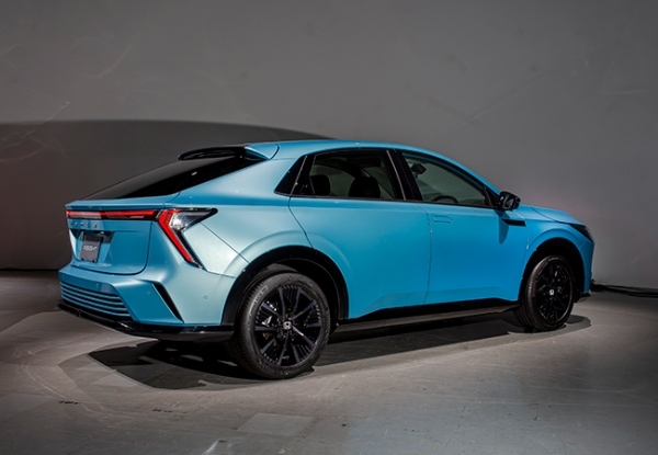 【ニューカー情報】今度のホンダ・インサイトはBEVで登場。航続距離500kmオーバー、スタイルと快適設計が自慢