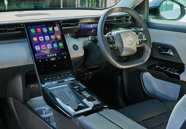 【最新モデルガイド】目指したのは卓越の快適性。「シトロエンC5エアクロス・ハイブリッド」の前衛度