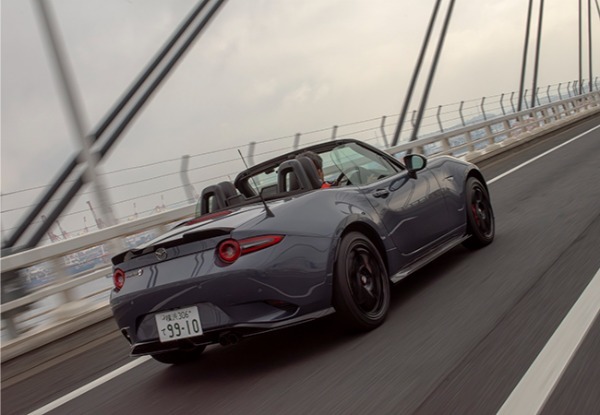 【注目モデル試乗】レースで鍛えたメカニズムと知見を積極投入。「マツダ・スピリット・レーシング・ロードスター」の素晴らしい走り味を体感