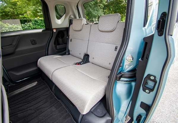 ダイハツ ムーヴ