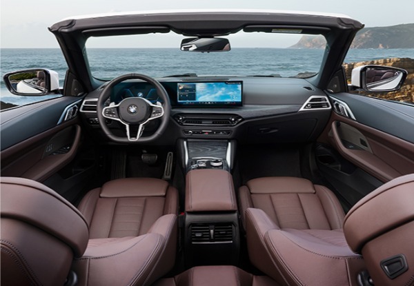 【魅惑の4シーターオープン】BMW4シリーズ・カブリオレはソフトトップに回帰。その華麗なる「駆け抜ける歓び」