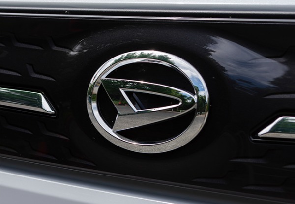 【最新モデル試乗】スライドドア初採用。「新型ダイハツ・ムーヴ」は、スタイリッシュで便利で走り優秀。「実用車の鑑」に絶賛認定!