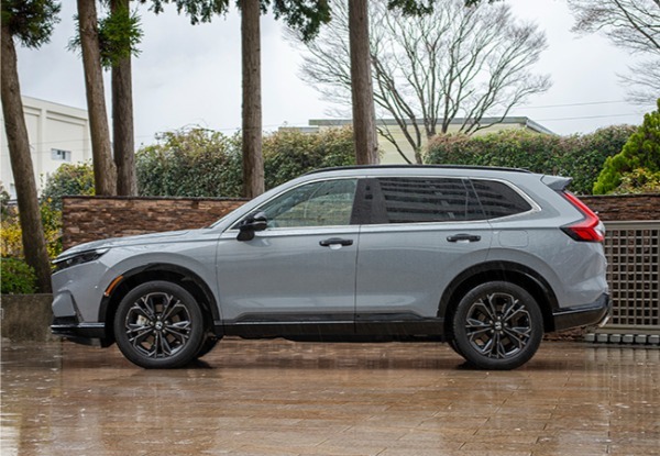 【注目モデル試乗】ホンダを代表するワールドSUV「CR-V」が6代目に移行。新型は「感動」を与える高い完成度が印象的だ