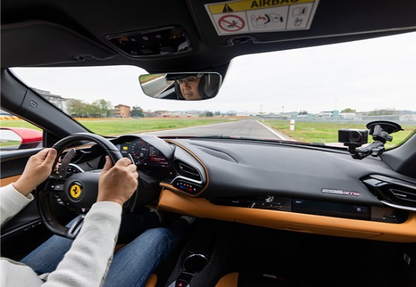 【Ferrari News】認定中古車でフェラーリを堪能。アプルーブドカーでフィオラノ・サーキットを激走!