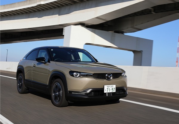 【ニッポンのSUV】日本の至宝、ロータリーを発電用に使用。マツダMX-30 Rotary-EVを世界で最もユニークな電動車と考えるワケ