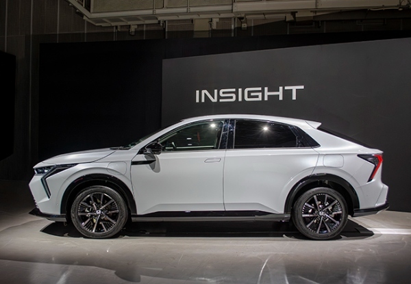 【ニューカー情報】今度のホンダ・インサイトはBEVで登場。航続距離500kmオーバー、スタイルと快適設計が自慢