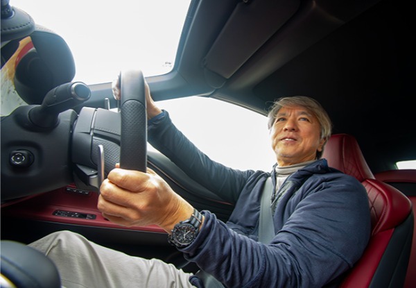 【魅惑の4シーターオープン】優雅で鮮烈な造形と魅惑のV8サウンド。レクサスLCコンバーチブルの心踊る大人の新世界