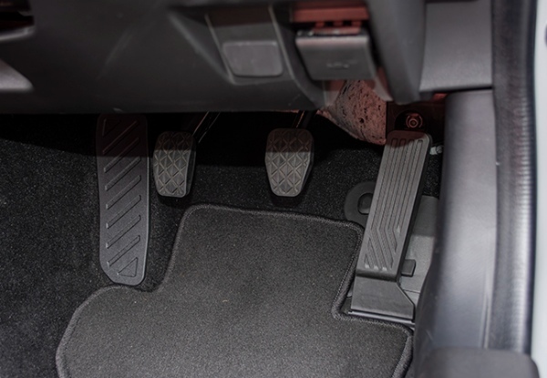 知れば知るほど魅力的！　再販タイミングですぐにオーダーできるよう「MAZDA SPIRIT RACING ROADSTER」を改めてお勉強