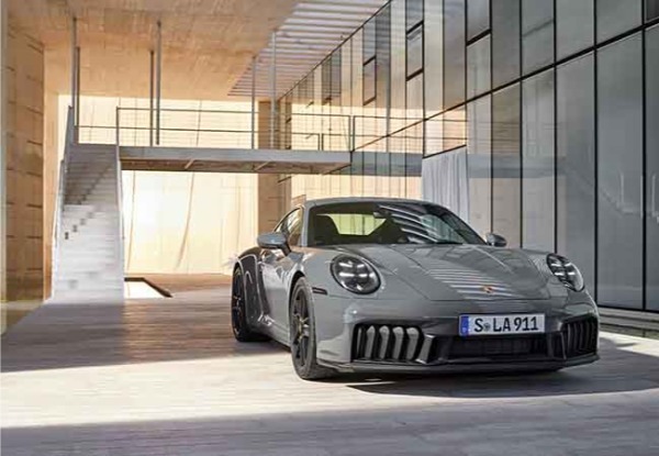 【ポルシェの実力】911カレラGTSの「t-hybrid」はモータースポーツ由来のハイパワー志向。システム出力541ps、トップスピードは312km/hに達する!