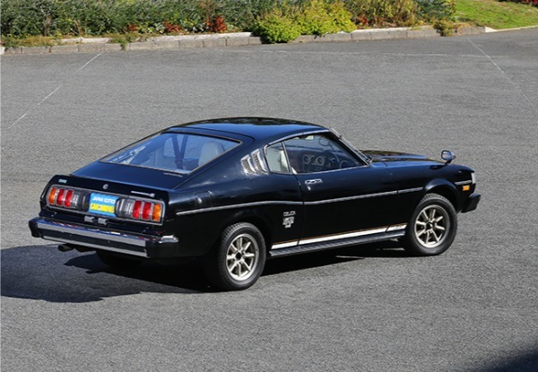 【20世紀名車】初代セリカの最後を飾った限定車。アメリカンな味わいと豪快な走りが融合した「ブラックセリカ」の魅力世界