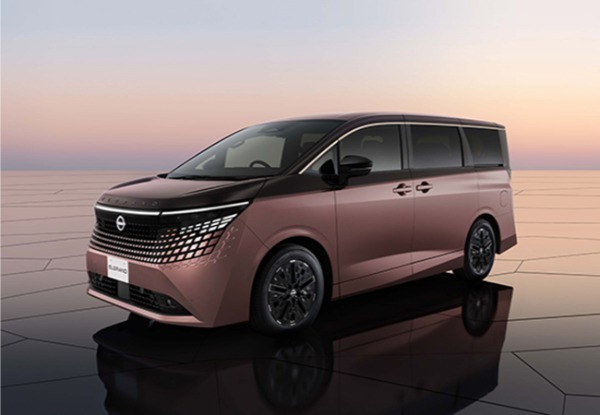【注目モデルNEWS】日産の救世主となる資格十分！ 威風堂々の新型エルグランドは先進さ、快適さ、走りでライバルをリード。生粋のドライバーズミニバンが誕生した