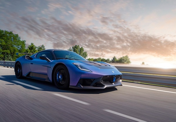 【スーパースポーツ試乗】「熱き名門」復活! サーキットで速さを見せつけたマセラティGT2の公道版、GT2ストラダーレの驚愕パフォーマンス