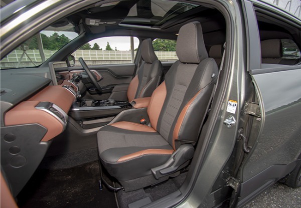 【最新モデル試乗】新発想「胸高まるSUV×BEV」登場。スズキeビターラの走りはワクワク無限大!