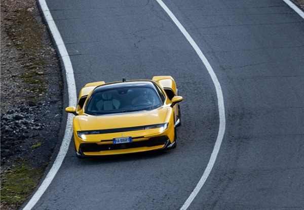 【跳ね馬の新たな最高峰】Driving Review：Road／スペイン南部セビリア近郊のワインディングでテストドライブ。フェラーリ849テスタロッサは走るほど身体に馴染んでいった