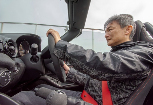【注目モデル試乗】レースで鍛えたメカニズムと知見を積極投入。「マツダ・スピリット・レーシング・ロードスター」の素晴らしい走り味を体感