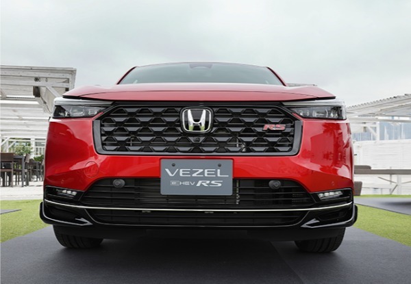 【最新モデル試乗】都会派のスポーティSUV登場！ ホンダ・ヴェゼルRSの際立つパフォーマンス世界