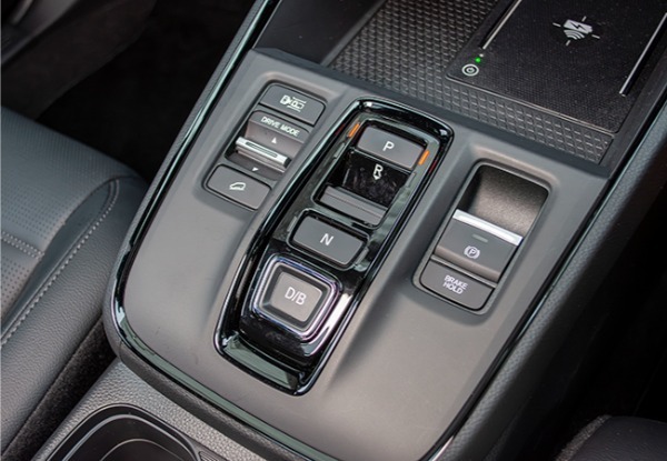【注目モデル試乗】ホンダを代表するワールドSUV「CR-V」が6代目に移行。新型は「感動」を与える高い完成度が印象的だ