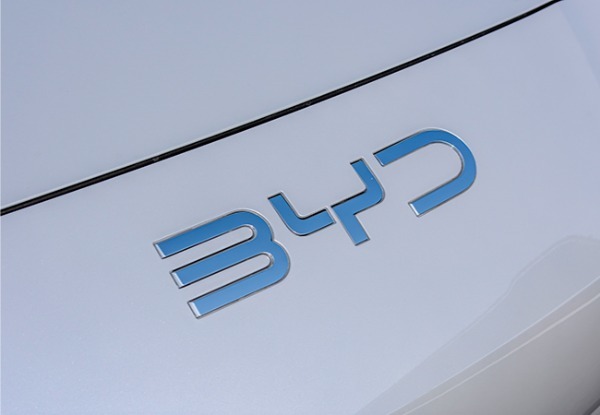 【最新モデル試乗】日本の新潮流。世界トップの電動車メーカーの最新作、BYDシーライオン7の走りと満足度