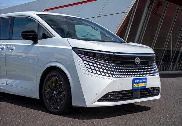 【最新モデルガイド】期待の日産エルグランドは豪華で快適、しかも走りがいい。上質なドライバーズカーの代表である！