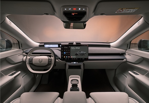 【最新モデル情報】ボルボEX60はゲームチェンジャーとなる次世代BEV。航続距離は810kmを実現