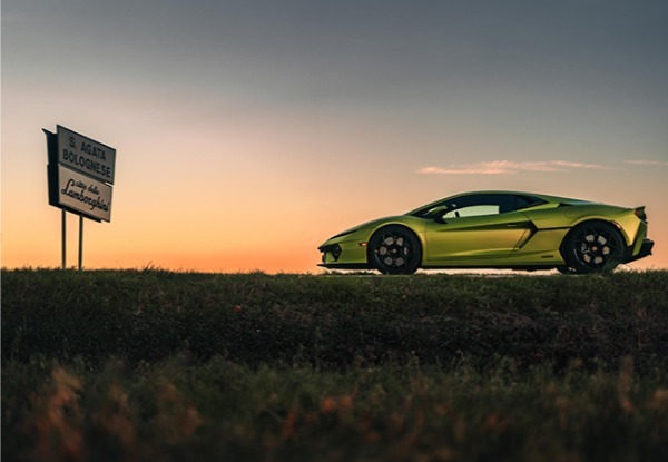 【情熱と革新／究極のアイデンティティ】自分たちのすべてを変えないために、すべてを変革「ランボルギーニのいまとこれから」