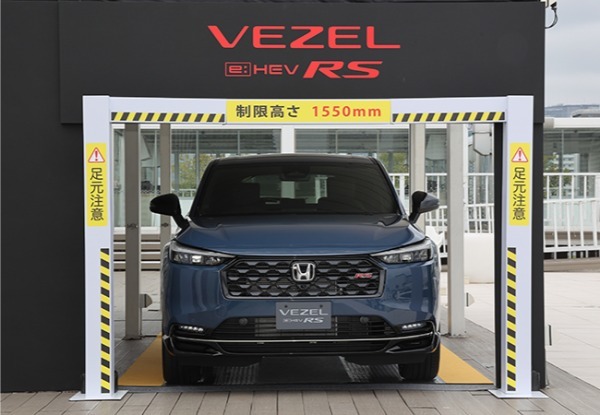 【最新モデル試乗】都会派のスポーティSUV登場！ ホンダ・ヴェゼルRSの際立つパフォーマンス世界