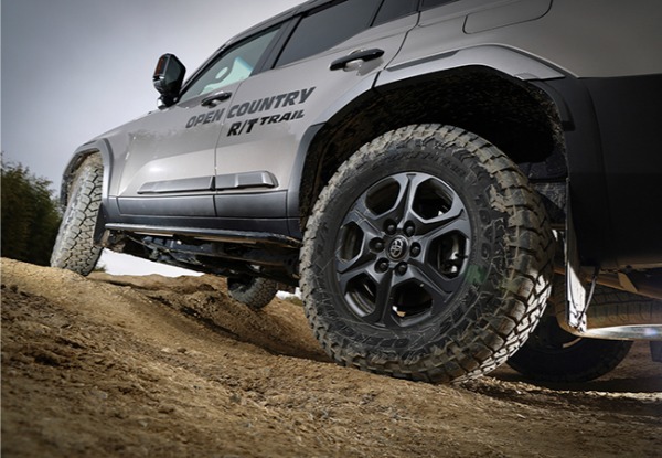 【本格ヨンクがカッコいい！】「TOYO オープンカントリー」はアメリカで愛され日本に逆上陸。機能とデザイン、そして豊富なラインアップが魅力