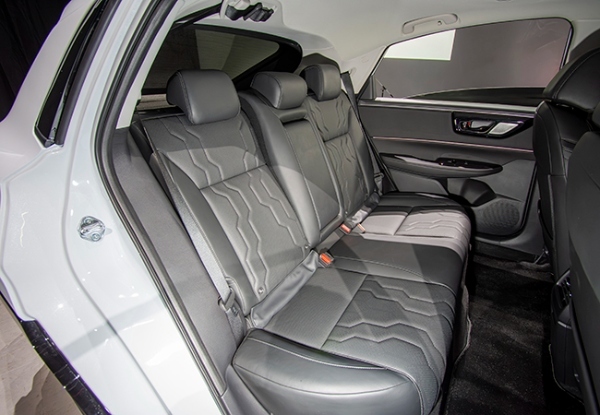 【ニューカー情報】今度のホンダ・インサイトはBEVで登場。航続距離500kmオーバー、スタイルと快適設計が自慢