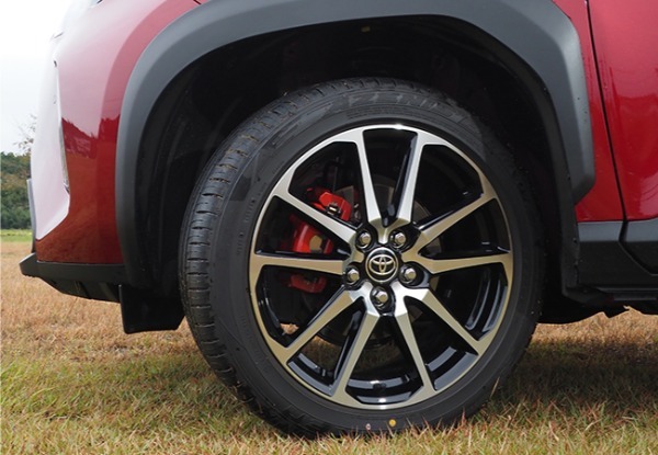 【ニッポンのSUV】ヤリスクロスは欧州と日本をターゲットに開発。なかでもGRスポーツはクルマ好きに似合う!